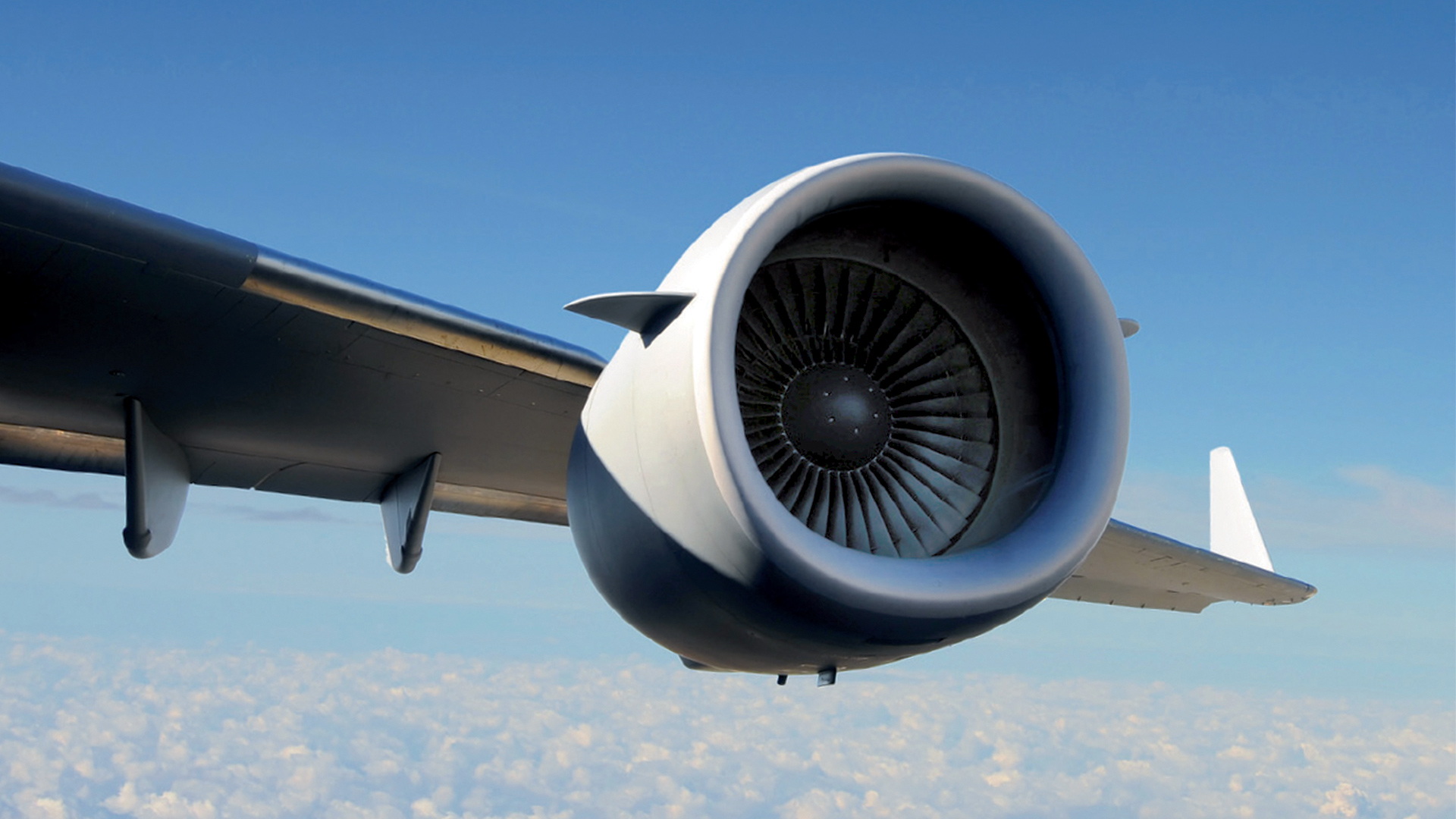 Engines Engines